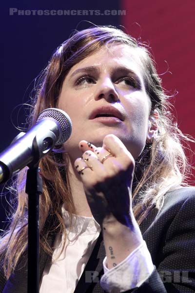 CHRISTINE AND THE QUEENS - 2014-06-21 - PARIS - Olympia - 